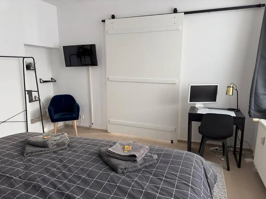 Appartamento Loft With Gym - Kitchen / Wifi / Free Parking Berlino Germania