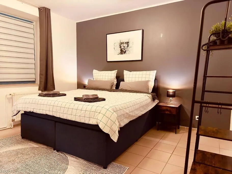 Appartamento Loft With Gym - Kitchen / Wifi / Free Parking Berlino